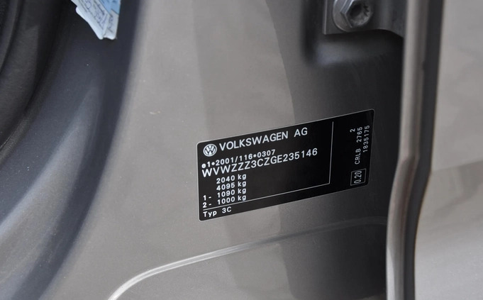Volkswagen Passat cena 74500 przebieg: 110000, rok produkcji 2016 z Bielawa małe 154